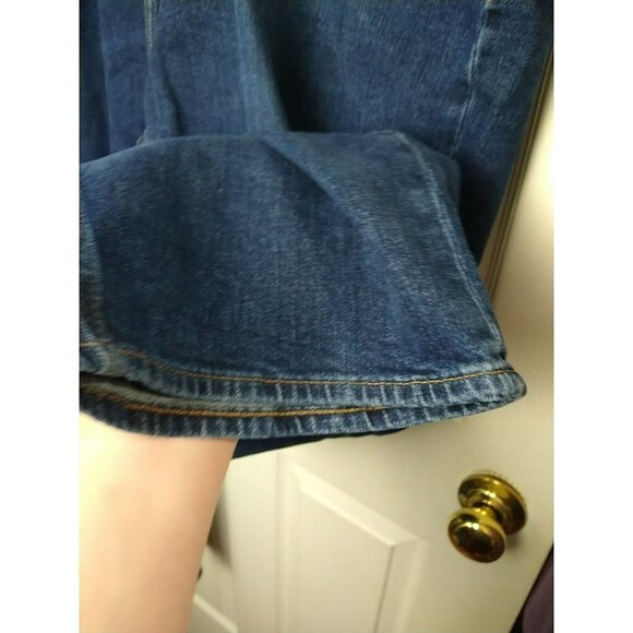 $ OLD Navy Extra High Rise Curvy Secret Slim Pocket  medium wash Jeans. Size 26 - Picture 8 of 13